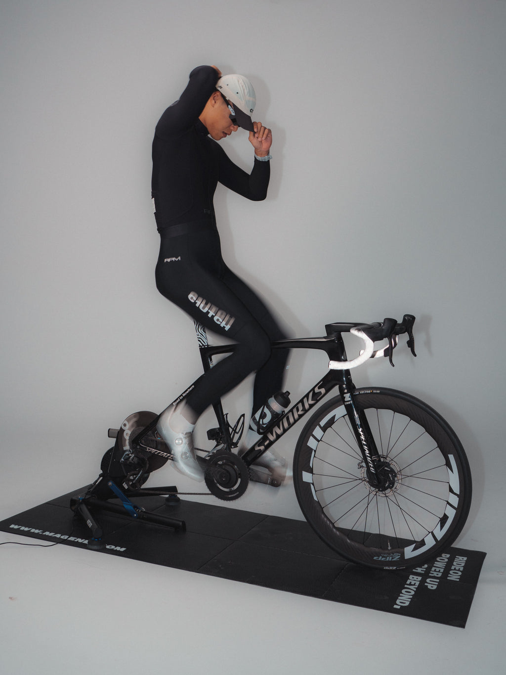 C1.2.41.42冬季抓绒防泼水长裤