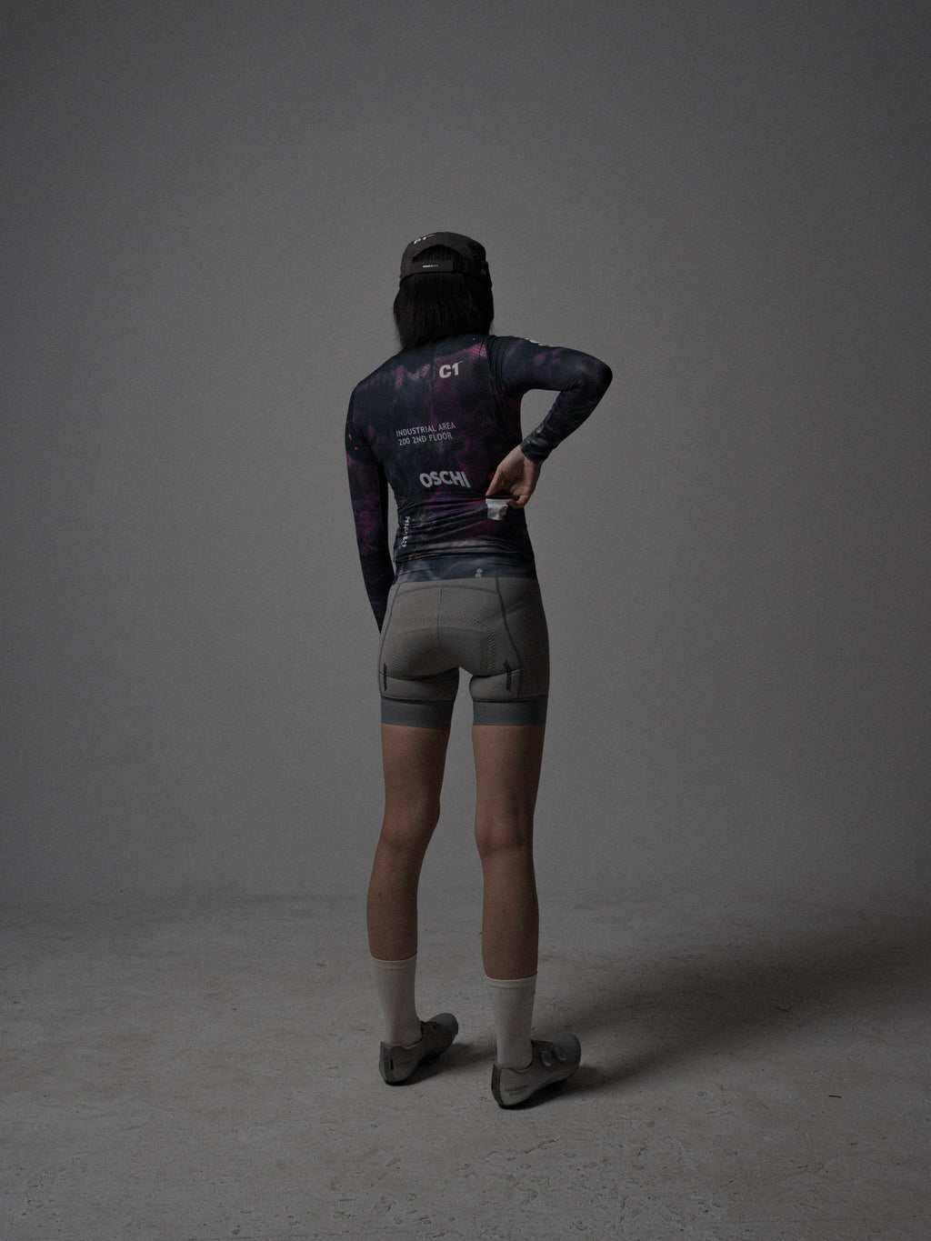 C1.2.2紫色数码印花长袖