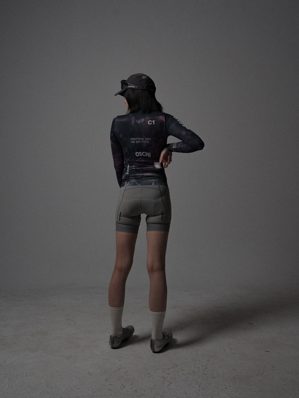 C1.2.2紫色数码印花长袖