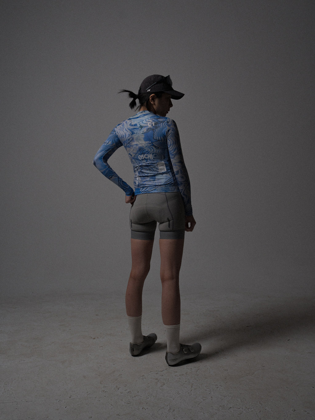 C1.2.1蓝色数码印花长袖