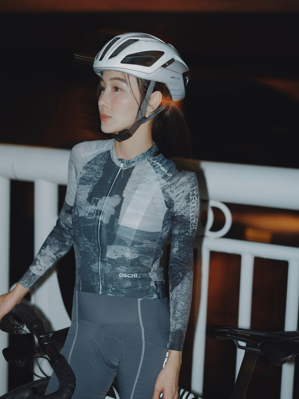 C1.2.20单色自然元素长袖车衣